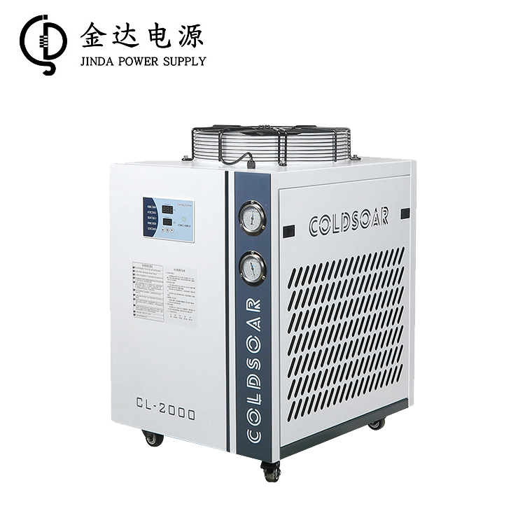 冷水機